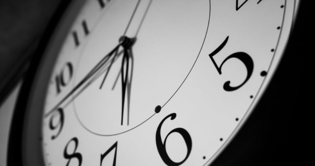 閉店時間を考慮したやめどきと立ち回り